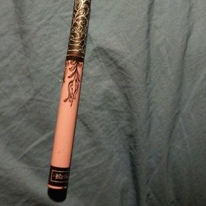 Kat Von D Liquid lipstick in Requiem